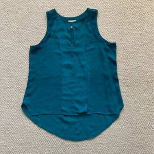 Anthropologie Maeve Teal Tank Top Blouse Blue Green Size 4 Flowy Pleated Mesh